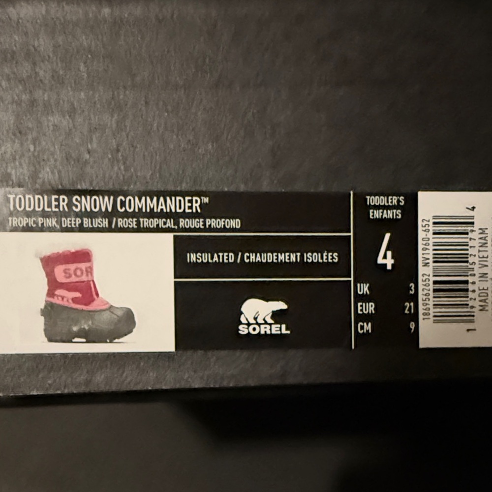 Sorel Snow Commander Toddler Snow Boots.  Size 4.  Brand new.